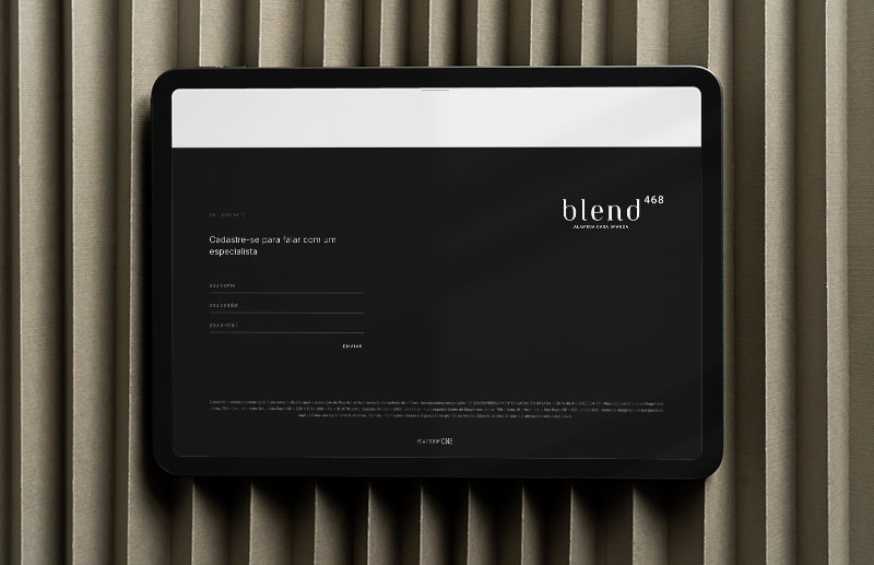 Final screen of the Blend 468 website with a dark background, the development logo and a contact form for interested visitors. The section includes personal information fields, legal content and the “Powered by ONE” signature, serving as the main conversion point for commercial inquiries.