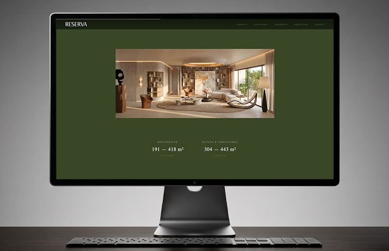 Section dedicated to the Reserva Vila Rica residences, featuring a sophisticated interior with contemporary furniture and visual connection to greenery. The screen presents information about the development’s residences, duplex units and penthouses.